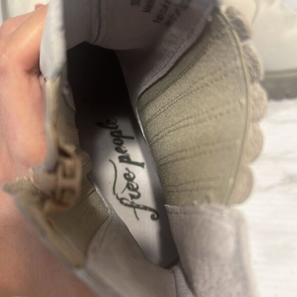 Free People ladies James Chelsea Boots in Ice White size 9.5 - Picture 14 of 14